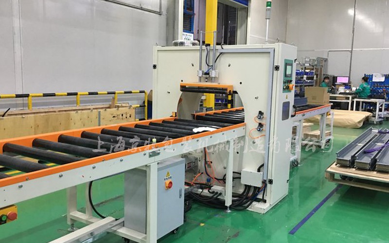 水平缠绕包装机